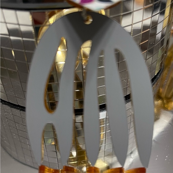 Earrings - Picture 3 of 3